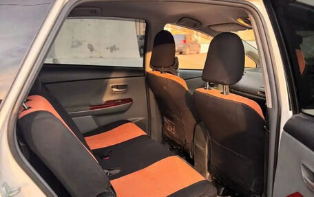 Toyota Prius Alpha I (ZVW40/41), 2013 год, 1 225 000 рублей, 14 фотография