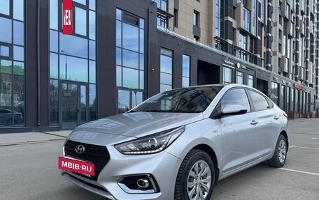 Hyundai Solaris II рестайлинг, 2018 год, 1 300 000 рублей, 2 фотография