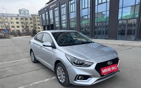 Hyundai Solaris II рестайлинг, 2018 год, 1 300 000 рублей, 7 фотография