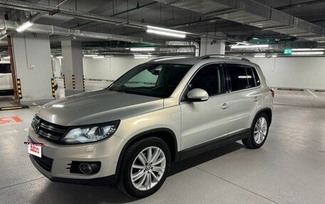 Volkswagen Tiguan I, 2013 год, 1 350 000 рублей, 1 фотография