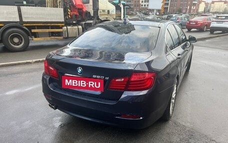 BMW 5 серия, 2014 год, 1 800 000 рублей, 4 фотография