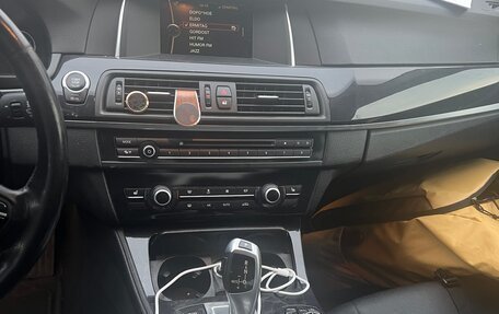 BMW 5 серия, 2014 год, 1 800 000 рублей, 9 фотография