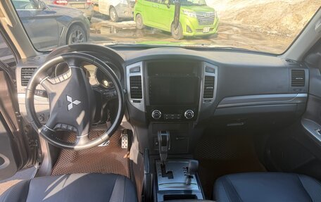 Mitsubishi Pajero IV, 2015 год, 2 800 000 рублей, 7 фотография