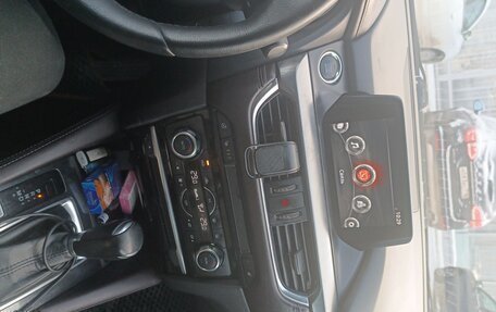 Mazda 6, 2017 год, 2 000 000 рублей, 4 фотография