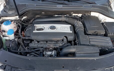 Skoda Superb III рестайлинг, 2012 год, 1 950 000 рублей, 11 фотография