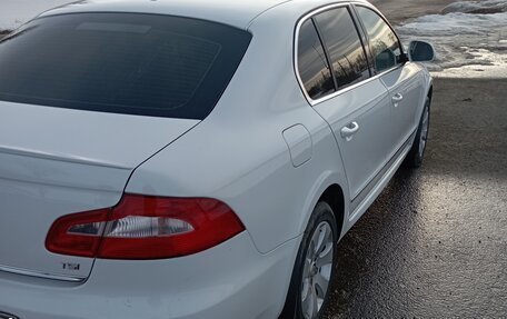 Skoda Superb III рестайлинг, 2012 год, 1 950 000 рублей, 5 фотография