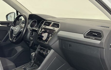 Volkswagen Tiguan II, 2020 год, 2 699 000 рублей, 17 фотография