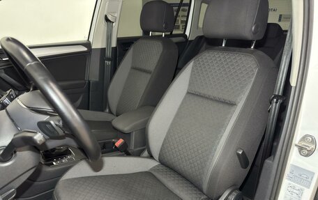 Volkswagen Tiguan II, 2020 год, 2 699 000 рублей, 19 фотография