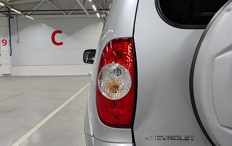 Chevrolet Niva I рестайлинг, 2017 год, 680 000 рублей, 11 фотография