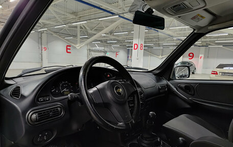 Chevrolet Niva I рестайлинг, 2017 год, 680 000 рублей, 20 фотография