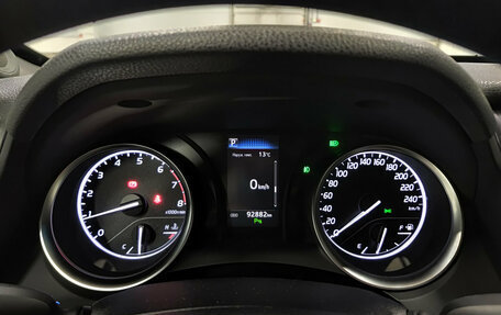 Toyota Camry, 2019 год, 3 100 000 рублей, 16 фотография