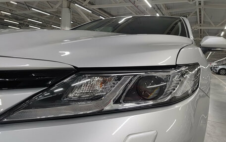 Toyota Camry, 2019 год, 3 100 000 рублей, 21 фотография