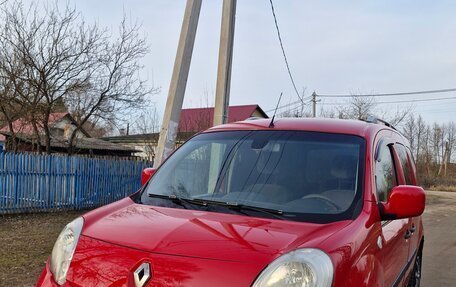Renault Kangoo II рестайлинг, 2008 год, 550 000 рублей, 1 фотография