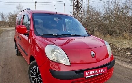 Renault Kangoo II рестайлинг, 2008 год, 550 000 рублей, 5 фотография