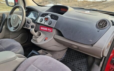 Renault Kangoo II рестайлинг, 2008 год, 550 000 рублей, 20 фотография