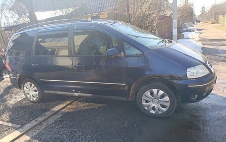 Volkswagen Sharan I рестайлинг, 2004 год, 350 000 рублей, 10 фотография