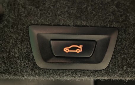 BMW 5 серия, 2011 год, 2 090 000 рублей, 24 фотография