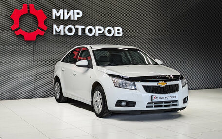 Chevrolet Cruze II, 2012 год, 820 000 рублей, 3 фотография