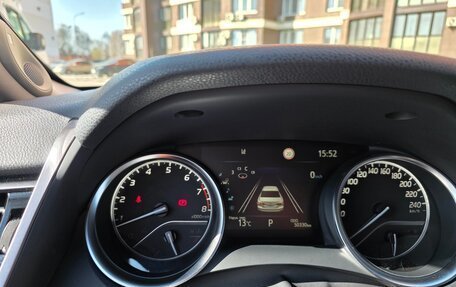 Toyota Camry, 2022 год, 3 870 000 рублей, 12 фотография