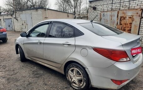 Hyundai Solaris II рестайлинг, 2015 год, 540 000 рублей, 4 фотография