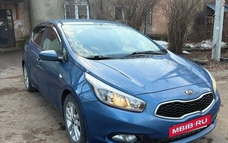 KIA cee'd III, 2012 год, 1 050 000 рублей, 2 фотография