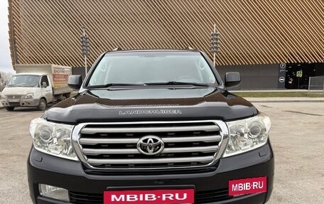 Toyota Land Cruiser 200, 2009 год, 3 300 000 рублей, 3 фотография