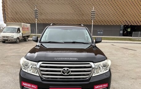 Toyota Land Cruiser 200, 2009 год, 3 300 000 рублей, 2 фотография