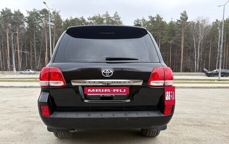 Toyota Land Cruiser 200, 2009 год, 3 300 000 рублей, 9 фотография