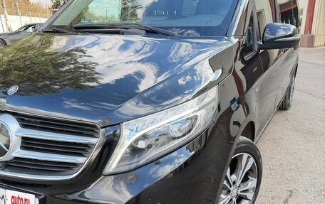 Mercedes-Benz V-Класс, 2016 год, 4 100 000 рублей, 2 фотография