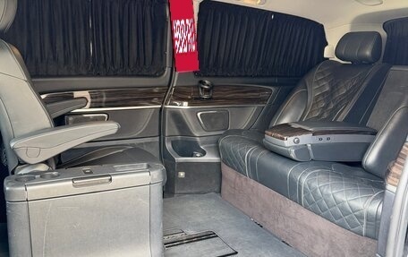 Mercedes-Benz V-Класс, 2016 год, 4 100 000 рублей, 23 фотография