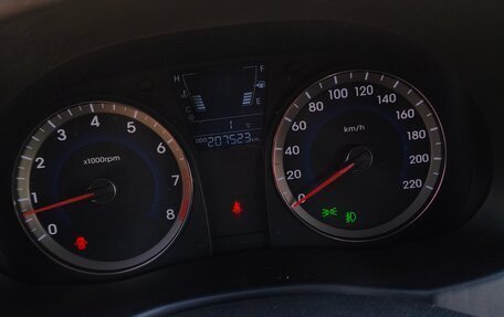 Hyundai Solaris II рестайлинг, 2013 год, 730 000 рублей, 16 фотография