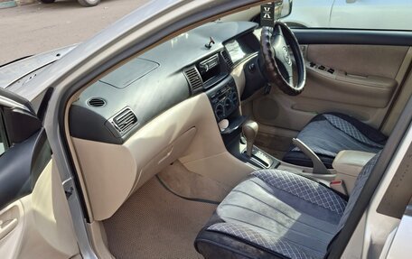 Toyota Corolla, 2001 год, 450 000 рублей, 8 фотография