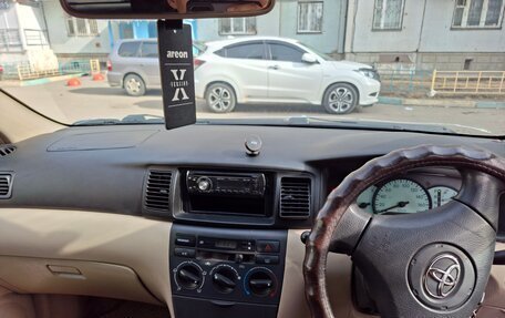 Toyota Corolla, 2001 год, 450 000 рублей, 11 фотография