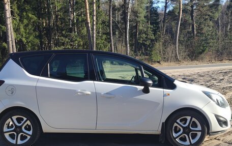 Opel Meriva, 2013 год, 880 000 рублей, 2 фотография
