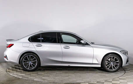 BMW 3 серия, 2019 год, 3 200 000 рублей, 10 фотография