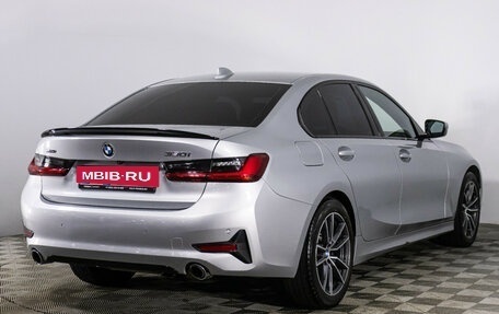 BMW 3 серия, 2019 год, 3 200 000 рублей, 12 фотография