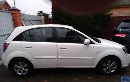 KIA Rio II, 2010 год, 730 000 рублей, 1 фотография