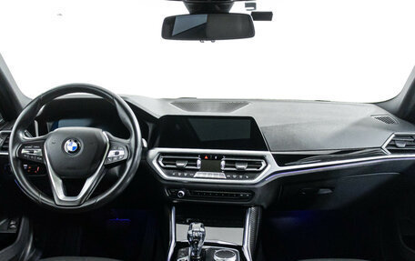 BMW 3 серия, 2019 год, 3 200 000 рублей, 36 фотография