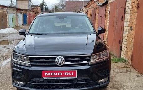 Volkswagen Tiguan II, 2020 год, 2 650 000 рублей, 1 фотография