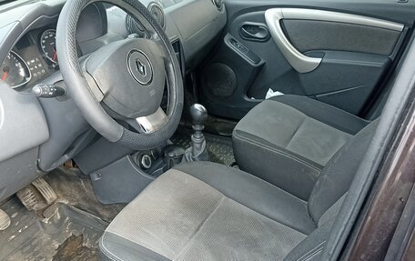 Renault Duster I рестайлинг, 2014 год, 640 000 рублей, 15 фотография