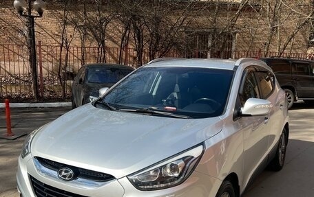 Hyundai ix35 I рестайлинг, 2013 год, 1 400 000 рублей, 2 фотография