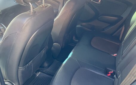 Hyundai ix35 I рестайлинг, 2013 год, 1 400 000 рублей, 8 фотография