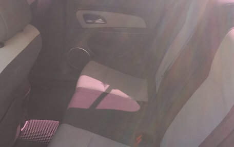 Chevrolet Cruze II, 2014 год, 830 000 рублей, 10 фотография