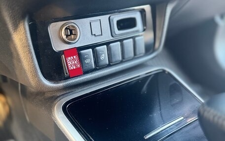 Mitsubishi Outlander III рестайлинг 3, 2021 год, 2 480 000 рублей, 9 фотография