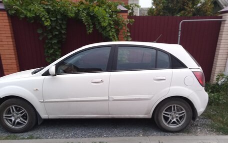 KIA Rio II, 2010 год, 730 000 рублей, 3 фотография