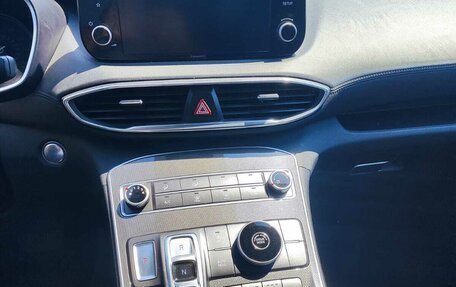 Hyundai Santa Fe IV, 2021 год, 3 000 000 рублей, 4 фотография