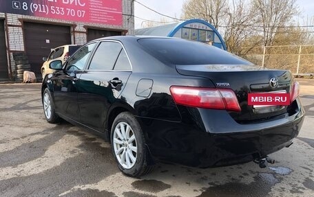 Toyota Camry, 2011 год, 1 470 000 рублей, 4 фотография