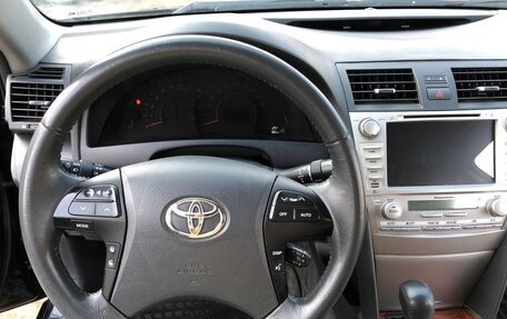 Toyota Camry, 2011 год, 1 470 000 рублей, 10 фотография