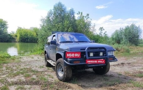 Nissan Terrano II рестайлинг, 1989 год, 370 000 рублей, 2 фотография