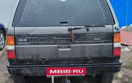 Nissan Terrano II рестайлинг, 1989 год, 370 000 рублей, 10 фотография